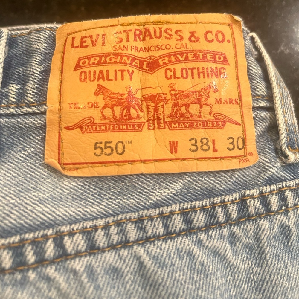 Men’s Levi’s 550 relaxed fit, red tag, medium wash Vintage - Picture 3 of 11